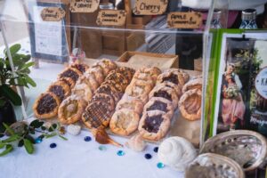 64D806EF 43F1 44BD 92B7 B26BA9C2369B